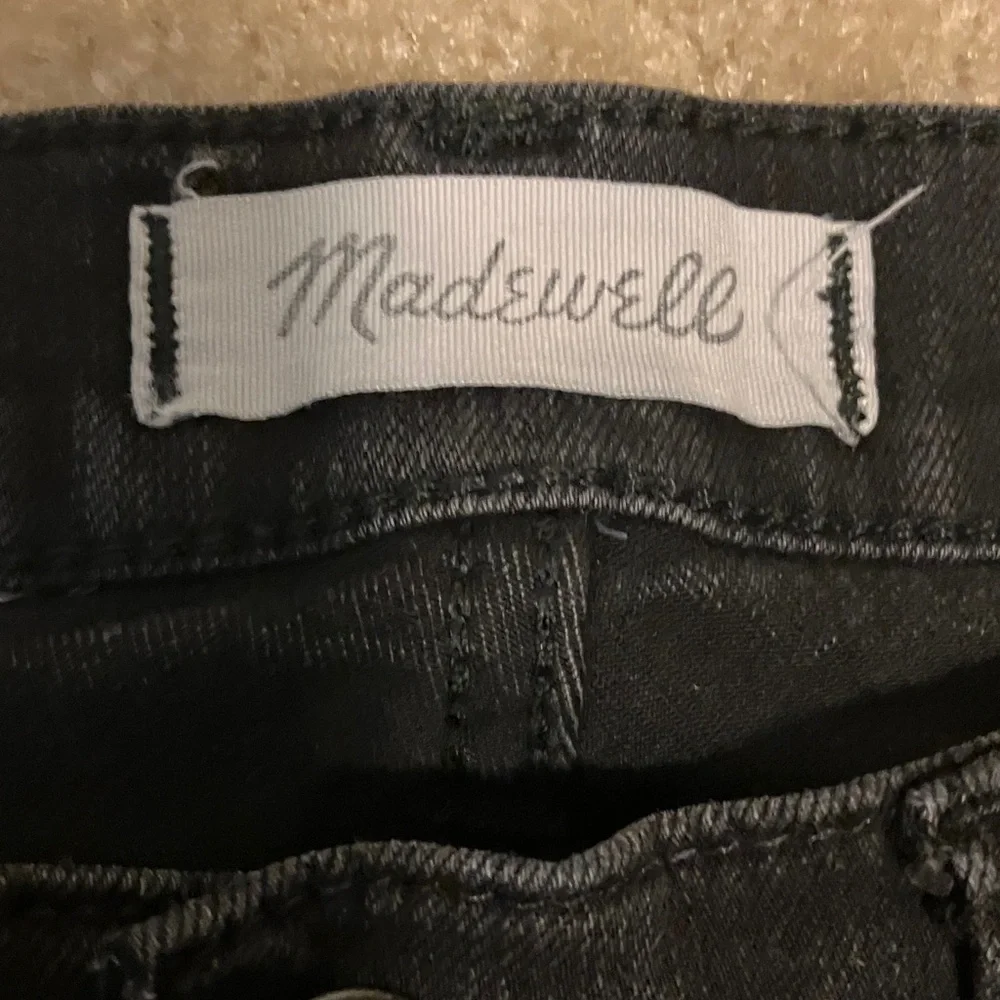 Madewell Charcoal Skinny Jeans for Women - Picture 2 of 11